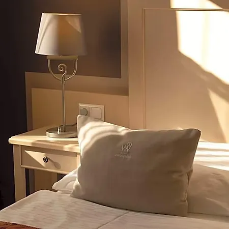 酒店 Winzerhotel 冈姆波尔茨基尔兴